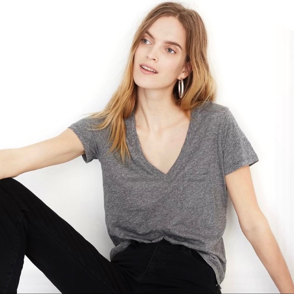Madewell Tops - NEW MADEWELL GREY COTTON V-NECK POCKET T-SHIRT